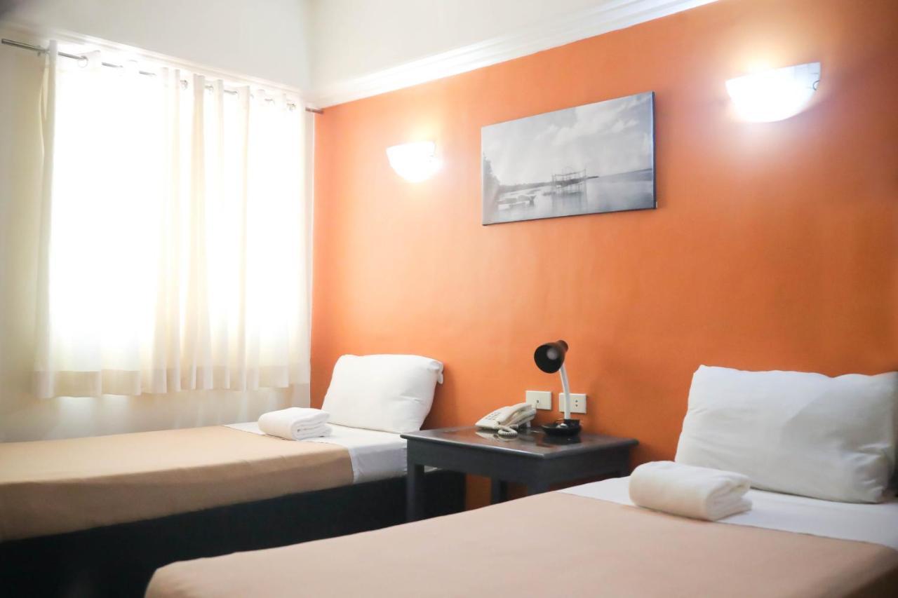 Hotel Ialodge Ormoc